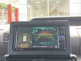 バックガイドモニターで、後方を確認しながら安心して駐車することができます。運転初心者も熟練者も必須の機能ですよ!
