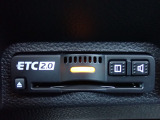 ■【ETC車載器】が装備されています。セットアップをしてお渡しとなり、ETCカードを差し込むだけで高速道路の利用が可能です。
