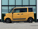 店舗にて現車の確認もいただけますので、お電話で在庫のご確認の上是非ご来店くださいませ。