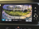バックモニター付きで、車庫入れやバック時の後方確認をしっかりサポート。モニターに映し出される映像で死角も確認しやすく、狭い場所での駐車や後退時の操作をより安心して行えます。