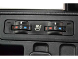 運転席&助手席シートヒーター/シートベンチレーション装備。 寒い日にはぬくもりを伝え、暑い日には冷涼感をもたらしてくれます。より快適な運転を(^O^)/
