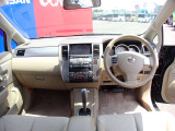 周りが見やすく運転しやすいお車です♪