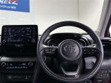 先進性と高級感あふれるコックピットを演出。誰がハンドルを握っても運転しやすい、開放的な視界が魅力です☆