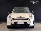 【MINI認定中古車】MINIのご購入はぜひMINI正規ディーラーで!メーカー基準の納車前点検整備を全車実施。規定整備を実施された車両にのみ付帯出来る全国保証。