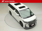 両側パワースライドドア付きだから、狭い駐車スペースなどでの乗り降りラクラク♪小さなお子さまのいるご家庭には嬉しい装備です。