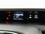 視認性の良いシンプルなメーターです。