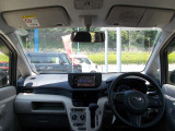 ドライバー目線です。目線が高いので運転はしやすい1台です!
