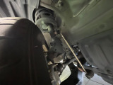 お車を安心してお乗りいただく為には、足回りの定期点検が欠かせません。サービスサポート(有償保証)では無料点検もご提供しており、安心のカーライフをお過ごしいただけるサポート体制が整っています。