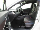 清潔で広々した座席です。ぜひ、現車を見て体感してみてください。