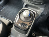 e‐power系専用のシフトレバーです。操作感はとってもスムーズです。