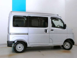 ご来店時には、予めご連絡ください。こちらの中古車をお取り置きいたしまして、スタッフが個別に誠心誠意対応させていただきます。