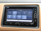 ナビゲーションは純正メモリーナビ(VXM-214VFi)を装着しております。AM、FM、CD、DVD再生、Bluetooth、音楽録音再生、フルセグTVがご使用いただけます。