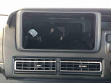 当車両はオーディオレスです。多彩なナビゲーション・オーディオをご用意しております。詳しくは当店スタッフにお問い合わせください。