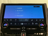 いまや必須装備「ナビゲーション」搭載!知らない場所にスイスイッとドライブ。もう、これなしではハンドルを握れませんね!でも運転中の操作は危険ですのでご注意ですね☆