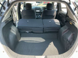 リアシートを両方倒すと更にラゲッジスペースが広がります。より多くの荷物を積み込む事が出来ます!