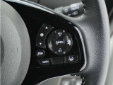 ◆アダプティブクルーズコントロール◆予め設定した車速内でクルマが自動的に加減速。前走車との適切な車間距離を維持しながら追従走行します。【LKAS】車線維持支援システムでステアリング操作を支援。
