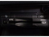 ★ETC(DSRC)が装備されています!!社外品とは違い収まりの良いデザインが人気!高速道路を利用する際は必需品ですよね!!ストレス無く料金所を通過出来ます!!