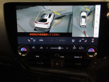 純正ナビ付です。もちろん車両後方を表示するバックガイドモニターが付いていて車庫入れ安心!