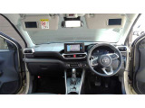 見通しのよいすっきりとした視界で、誰でも運転しやすいです。運転のしやすさは疲れにくさにも繋がりますよ♪