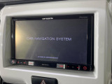 【ナビゲーション】目的地までしっかり案内してくれる使いやすいナビ。Bluetooth接続すればお持ちのスマホやMP3プレイヤーの音楽を再生可能!毎日の運転がさらに楽しくなります!!