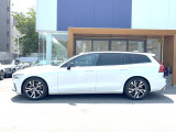 全国のVOLVOからお取り寄せが可能※!遠方の店舗に展示してあるクルマが気になる場合も、最寄りの店舗でご購入ただくことが可能です!是非私たちに要望をお聞かせください!※別途費用