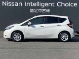 ノートの横からの画像です。当店は全車 整備・保証付なので安心してご検討頂けます。次の画像でもお待ちしております。
