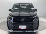 「フロントマスク」です。車の印象を決めるのは【顔】。この車の顔つきは、きっとあなたにピッタリ!?