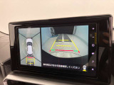 フロントカメラは運転席よりも前の視界を確保することで事前に危険を予知し、事故や衝突を防ぎます。