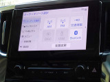 CD・DVD(再生機能)・ブルートゥース等を使用することができます。
