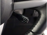 夜間走行でも安心のLEDへッッドライト搭載車です。とても明るく白い光で照らします。この装備も人気のアイテムですね