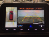 専用のカメラにより、上から見下ろしたような視点で360度車の周囲を確認することができます。死角部分も確認しやすく、狭い場所での切り返しや駐車もスムーズです♪