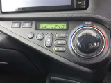 オートエアコンで車内の温度管理も自動調整で行ないますのでらくらくです!安心して運転に集中できます!!