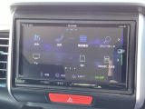 ナビ機能だけでなく、フルセグ、Bluetooth、DVDとCD再生などのオーディオ機能がついています!