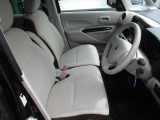 当社には、電動四輪スクーターも取扱いをしてます。歩くのが大変な方、運転免許証の更新をあきらめた方、ぜひ乗ってみて下さい。あなたの足になります。簡単運転、免許不要です。お問合せ番号は 0778-52-1246まで!