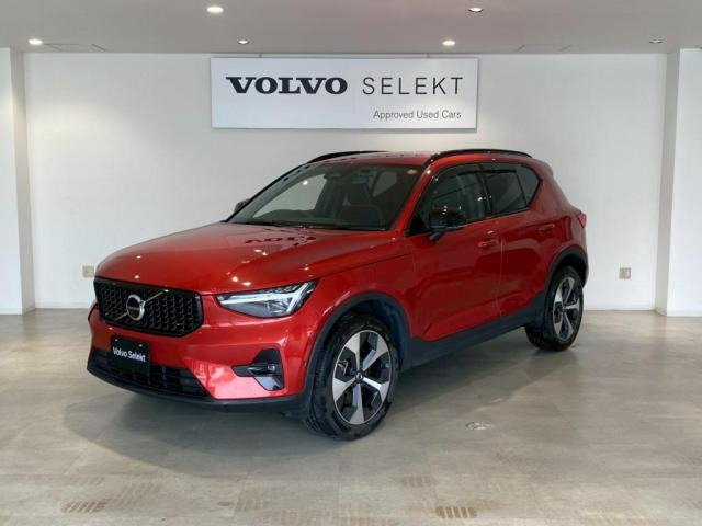 XC40 アルティメット B4 AWD ダークエディション 4WD
