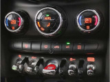 【MINI認定中古車】MINIのご購入はぜひMINI正規ディーラーで!メーカー基準の納車前点検整備を全車実施。規定整備を実施された車両にのみ付帯出来る全国保証。