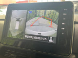 【アラウンドビューモニター】専用のカメラにより、上から見下ろしたような視点で360度クルマの周囲を確認することができます☆死角部分も確認しやすく、狭い場所での切り返しや駐車もスムーズに行えます。