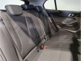 【エアバック】BMWのエアバックやその他の安全装備は、互いに補完しあう事で徹底した安全性を貫きます。万一の事故の際にそれぞれ最適な保護を提供してくれます!