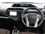 運転席廻りです。