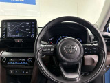 先進性と高級感あふれるコックピットを演出。誰がハンドルを握っても運転しやすい、開放的な視界が魅力です☆