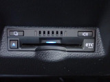 ETCも装備しています。ノンストップで料金所を通過できます。うれしい装備ですよね。
