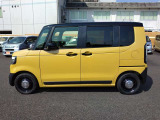 【保険】自動車保険のスペシャリストがお客様の立場になってお客様に最適な自動車保険のご提案や万が一の時の事故対応にあたりますので、ご安心ください。