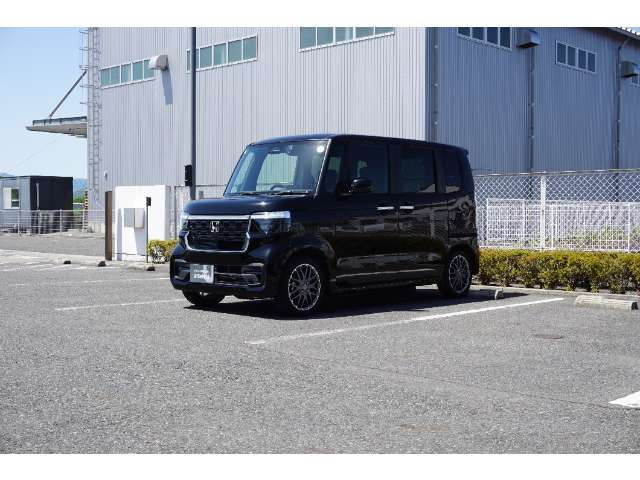 ホンダ N-BOXカスタム 