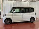 【スマートアシストIII搭載車】 衝突回避支援ブレーキ機能(対車両・歩行者)、衝突警報機能(対車両・対歩行者)、誤発信抑制制御機能などの機能で安全な運転をサポートします。