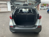 開口部も広く荷物の出し入れも楽に出来ます
