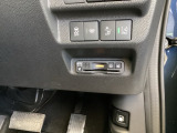 ビルトインタイプの【ETC】で見た目もスッキリ。高速道路の利用にとても便利です。