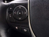 ステアリングスイッチ装備!運転しながら手元でオーディオの操作などができます。