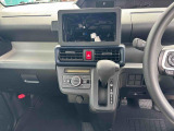 デモカーとは、当社店舗やグループ店で「試乗車」、もしくは車検等の「代車」として使用していた物件のことを言います。履歴が分かっているので安心してお乗りいただけますし、もちろん「禁煙車」です♪