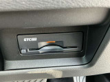 ETC2.0車載器です!高速道路の料金所で慌てて財布を探すことも無くなります!