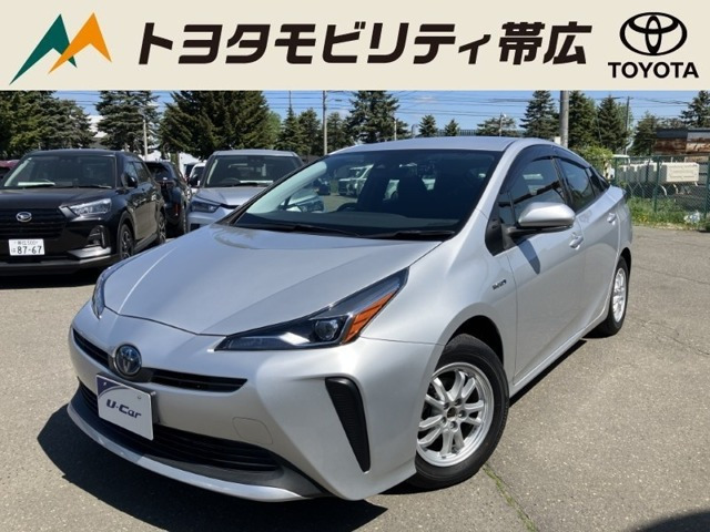 トヨタ プリウス 